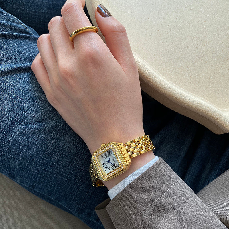Vintage Gold quartz Watch