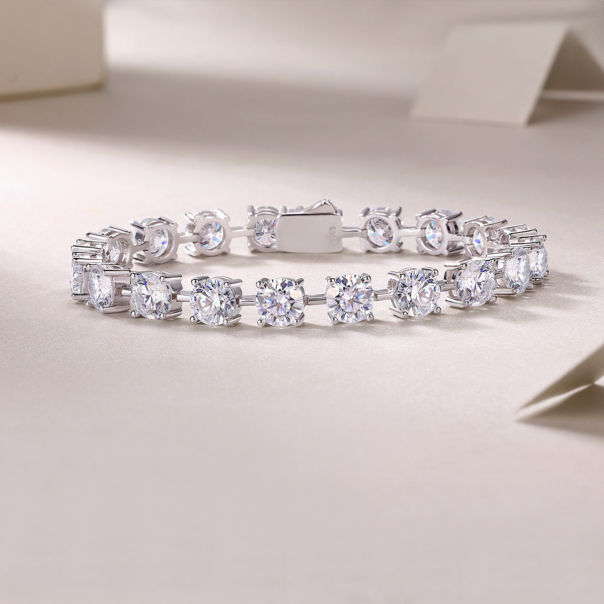 Mossan Diamond Bracelet