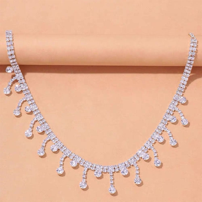 Rhinestone Collarbone Necklace