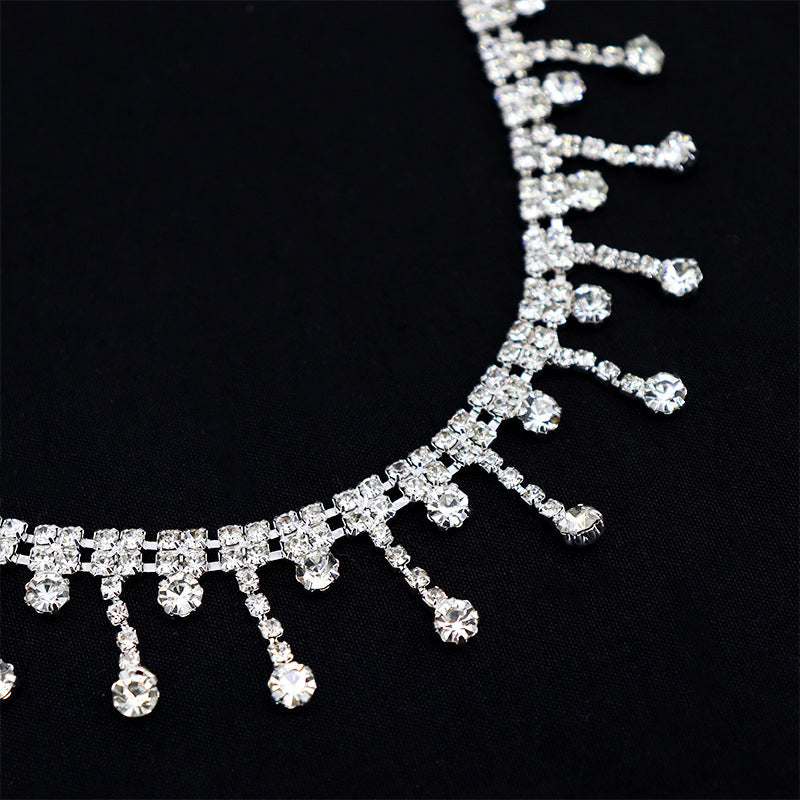 Rhinestone Collarbone Necklace