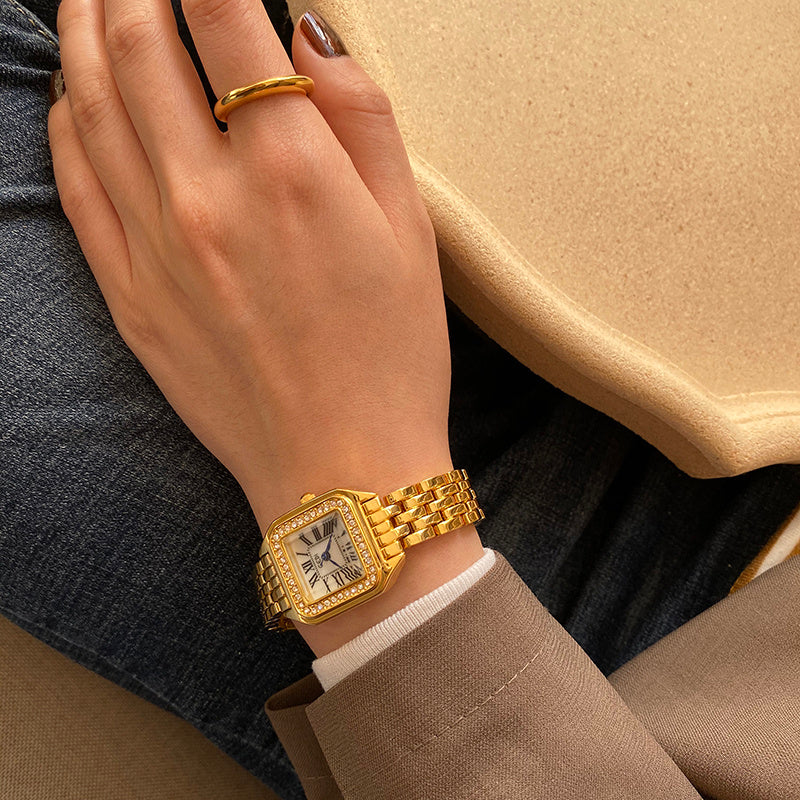Vintage Gold quartz Watch
