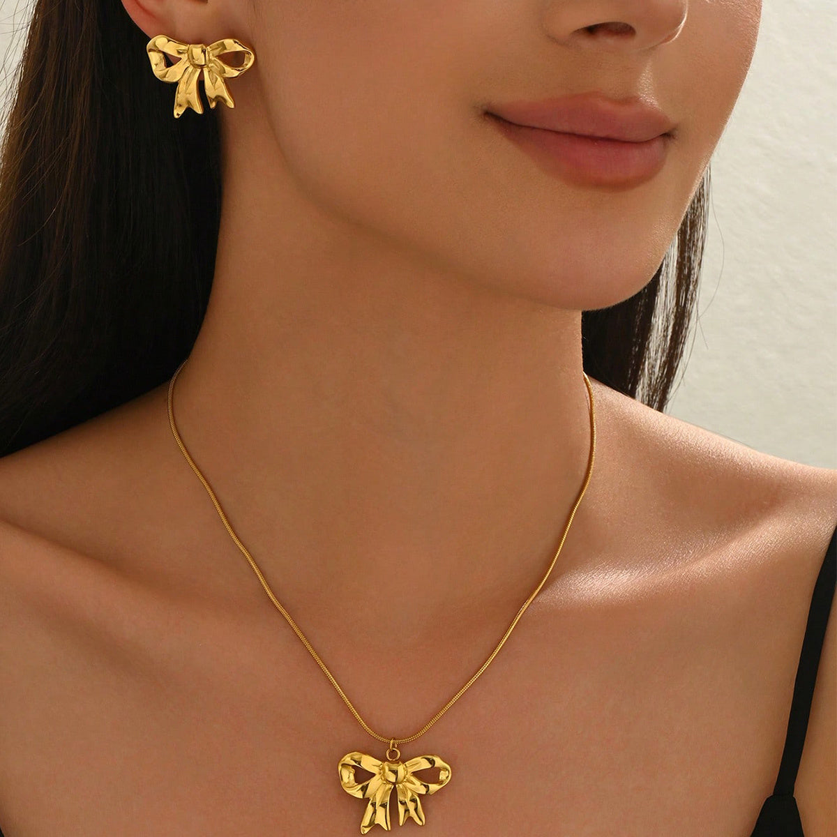 18K Gold Plated Bow Set